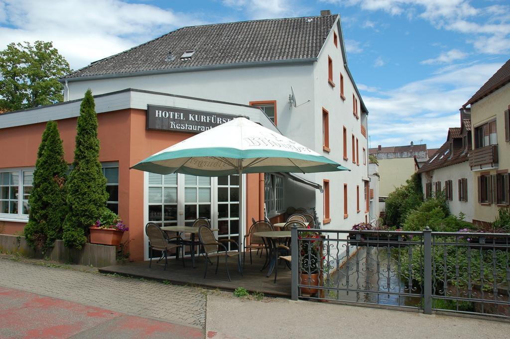 Hotel Kurfuerst Garni Germersheim Bagian luar foto